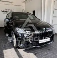 2024 BMW 220