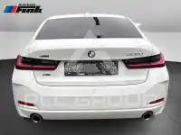 2024 BMW 320