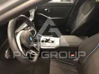 2024 BMW 320