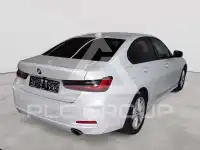 2024 BMW 320