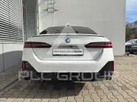 2024 BMW 540