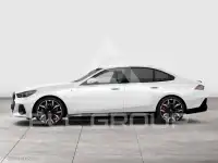 2024 BMW 550