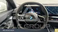 2024 BMW 550