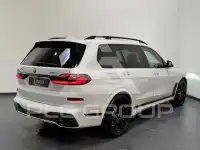 2024 BMW X7