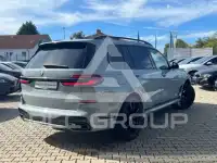 2024 BMW X7