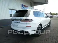 2024 BMW X7