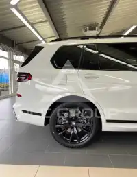 2024 BMW X7