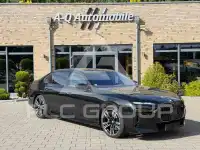 2024 BMW M760