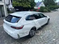 2024 BMW 520