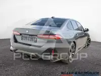 2024 BMW 520