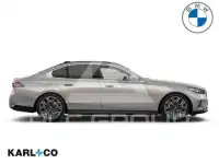 2024 BMW 520