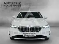 2024 BMW 520