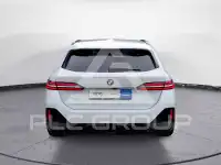 2024 BMW 520
