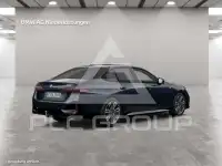 2024 BMW 520
