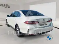 2024 BMW 520