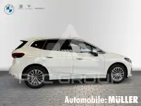 2024 BMW 218