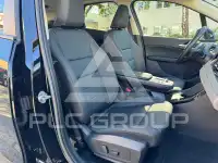 2024 BMW 218