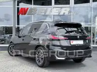 2024 BMW 218