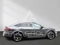 2024 Audi SQ8