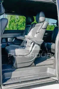 2024 Mercedes Benz E 300
