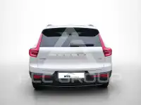 2024 Volvo XC40