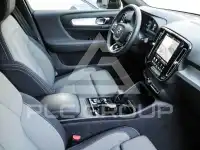 2024 Volvo XC40