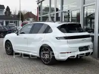 2024 Porsche Cayenne