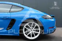 2024 Porsche Cayman