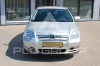 2004 Toyota Avensis