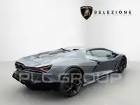2024 Lamborghini Revuelto