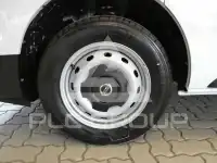 2025 Nissan Primastar