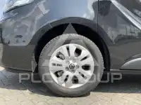 2025 Nissan Primastar