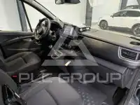 2025 Nissan Primastar