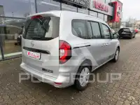 2025 Nissan TOWNSTAR