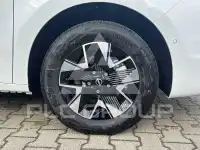 2025 Nissan TOWNSTAR