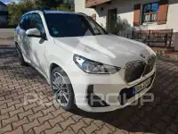2025 BMW iX