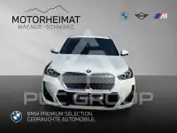 2025 BMW iX