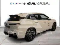 2025 BMW iX