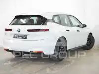 2025 BMW iX