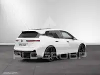 2025 BMW iX