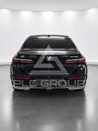 2025 BMW I7