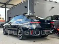 2025 BMW 740