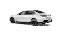 2025 BMW 740