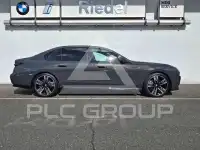2025 BMW 740