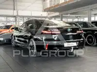 2025 BMW 740