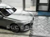 2025 BMW 740