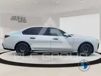 2025 BMW 740