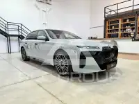 2025 BMW 740