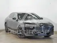 2025 BMW 740