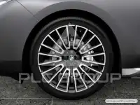 2025 BMW 740
